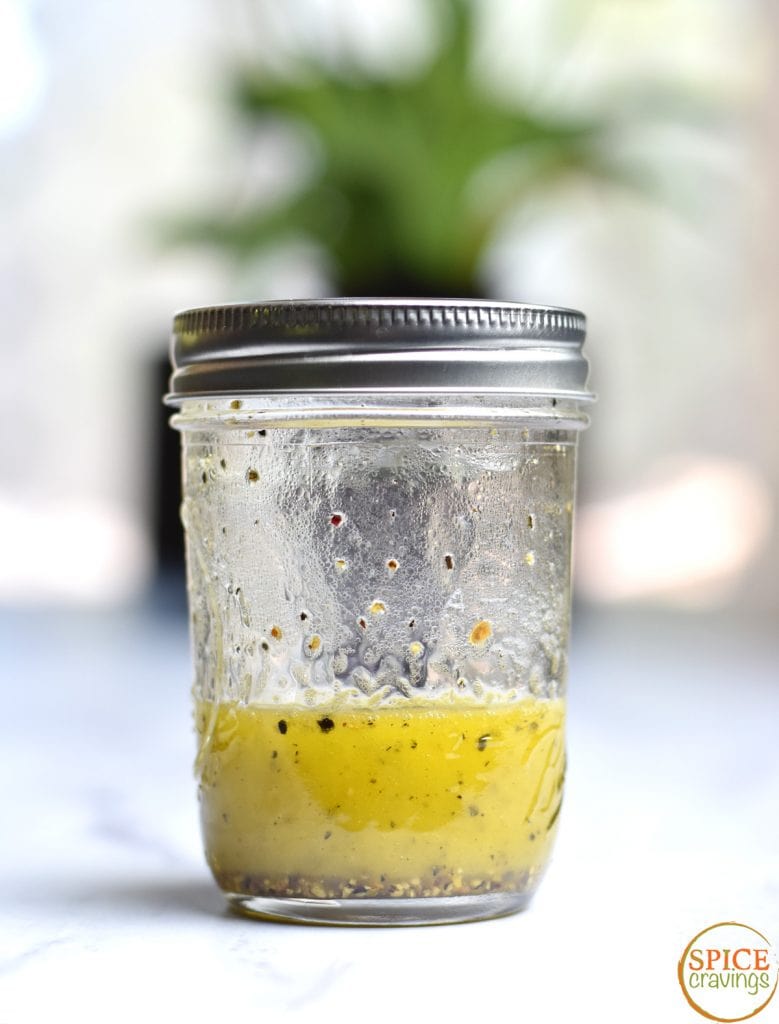 Lemon-Vinaigrette Salad Dressing in a mason jar
