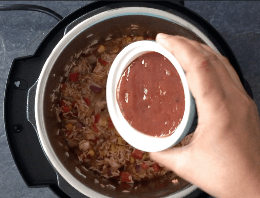 Adding Salsa to the Instant pot