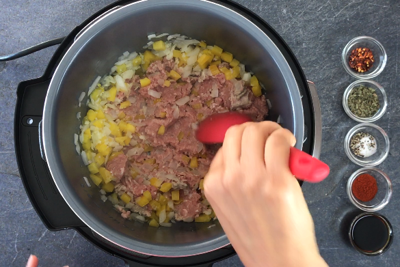 Sautéing ground meat in the Instant Pot for Goulash