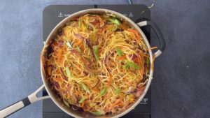 vegetable chow mein recipe in chef pan