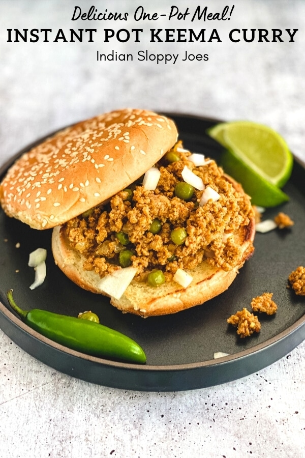 Ground meat and peas curry served on sesame bun