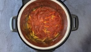 penne pasta and marinara sauce in instant pot