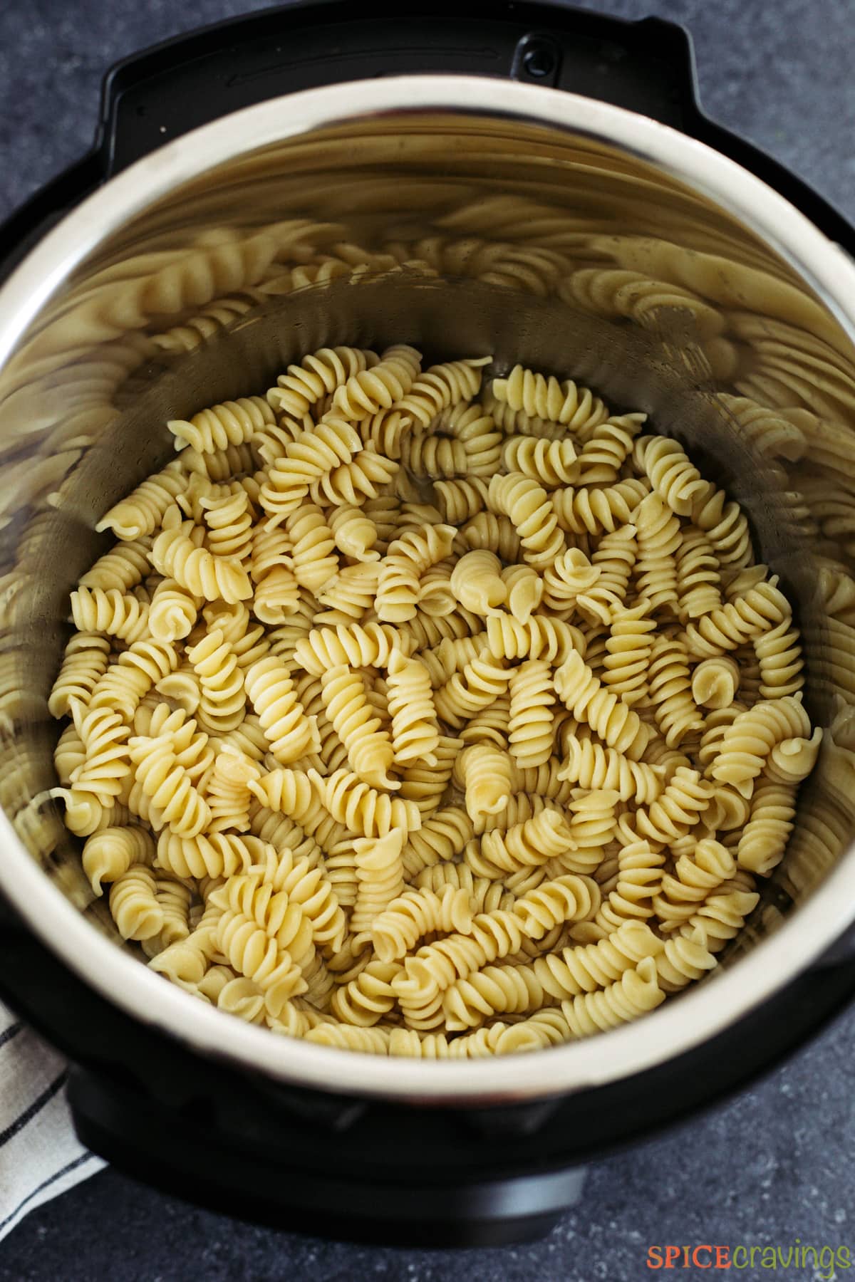 Cooked pasta in the instant pot