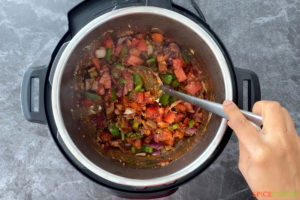 Vegetables, tomato and spices in instant pot